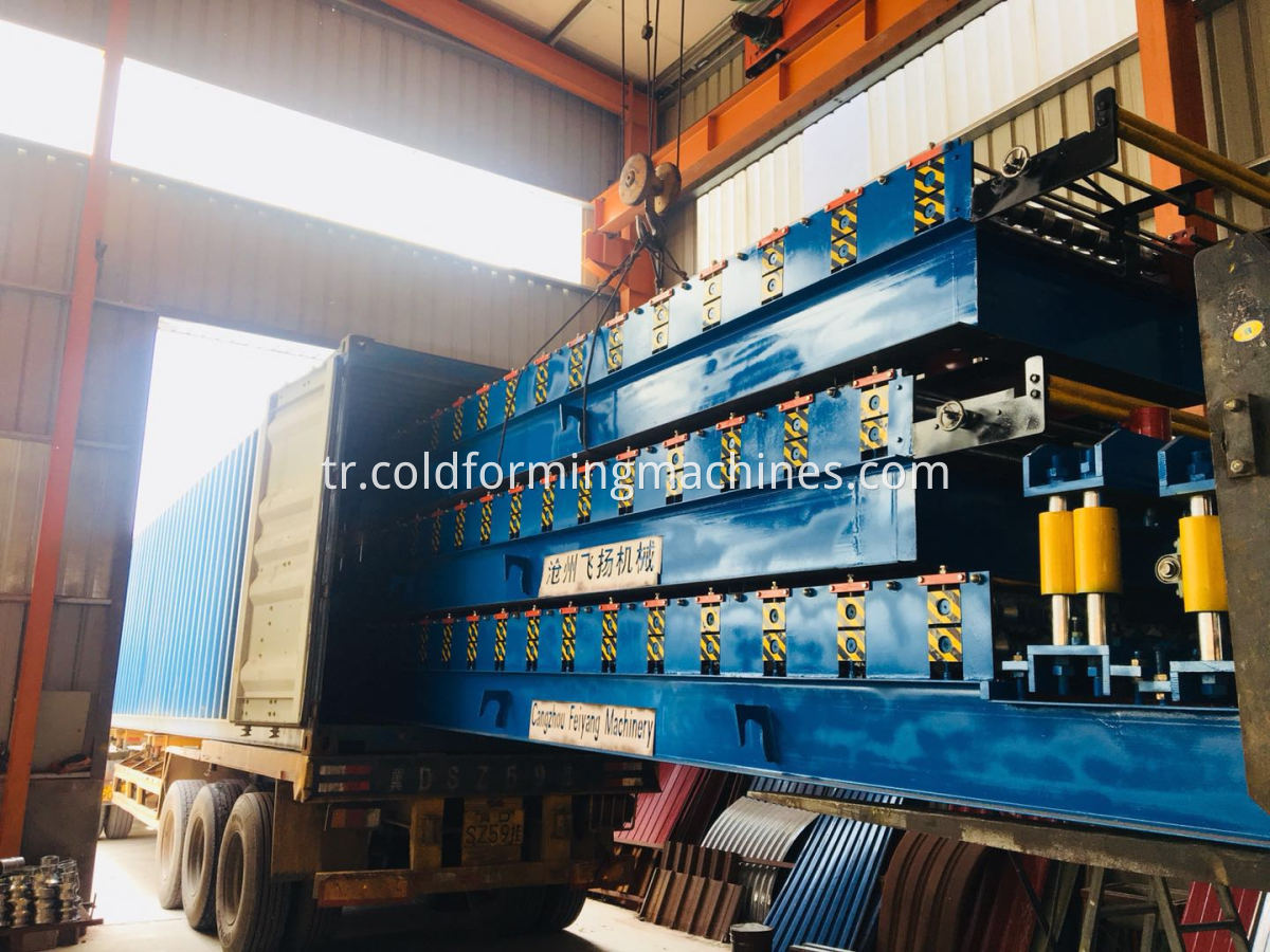 Loading Corrugated Machine